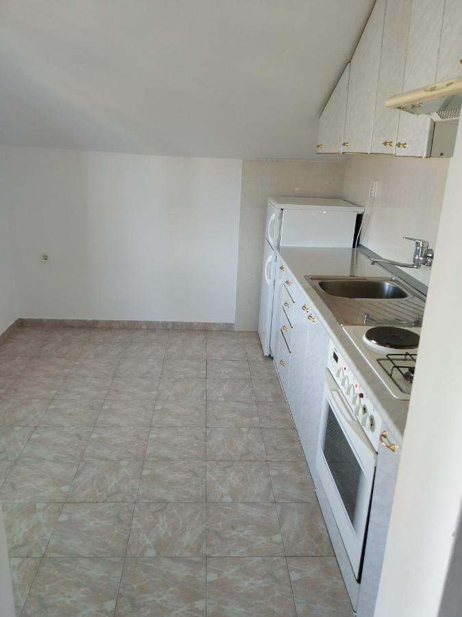 Apartments Duka Lumbarda Ngoại thất bức ảnh