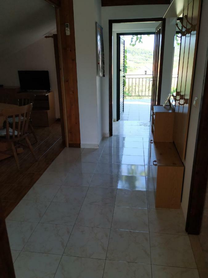 Apartments Duka Lumbarda Ngoại thất bức ảnh
